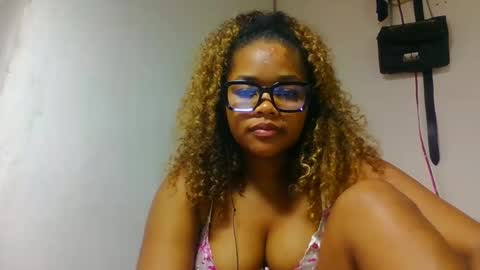 natachazz online show from March 29, 9:55 am