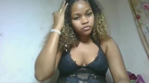 natachazz online show from April 16, 9:39 pm