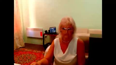 natali online show from September 16, 8:39 am