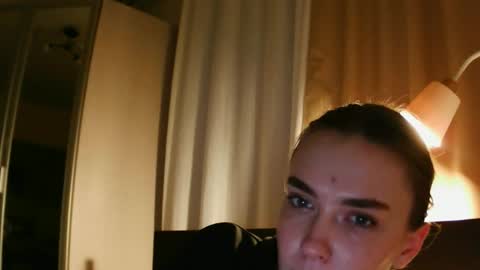 natali bright online show from April 24, 2:02 am