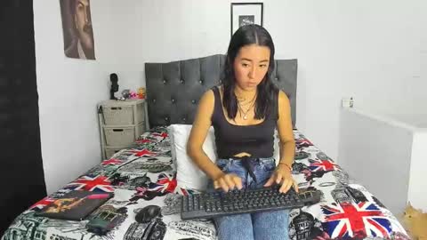 Snapshot of natalia54_ chatting on February 27, 12:46 am NATI  online show from February 27, 12:46 am
