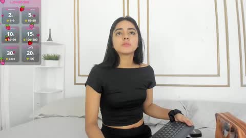 Naty  online show from February 25, 12:27 pm