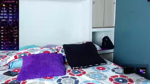 Natalia Jaramillo online show from October 31, 8:31 pm