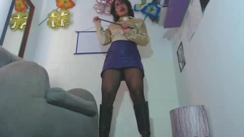 CATHALINA NATA online show from October 9, 4:45 pm