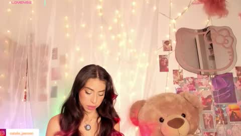       online show from March 8, 2:04 am