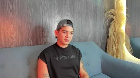 natan_77 online show from January 10, 5:02 am