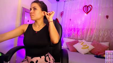 natasha online show from March 3, 1:01 pm