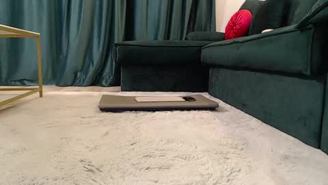 Naty  online show from March 1, 1:11 am