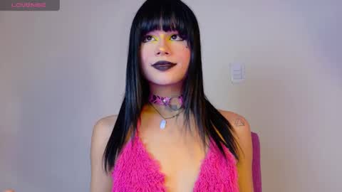 Natahsa  online show from October 5, 6:33 am