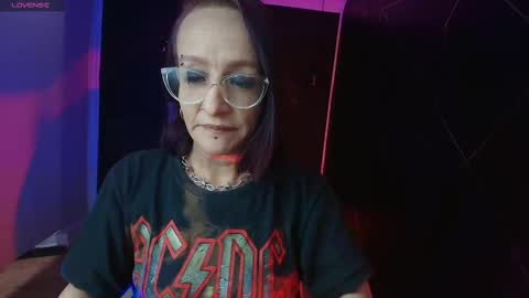 Natasha Mason online show from March 6, 11:47 am