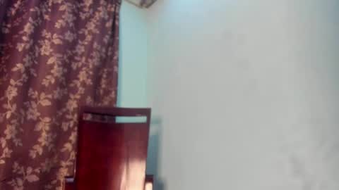 Nathaly online show from January 8, 10:15 pm