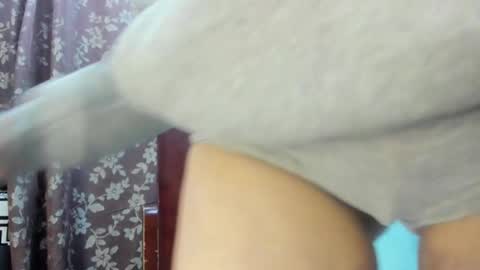 Nathaly online show from February 4, 8:02 pm