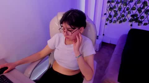 nathalyy_ds online show from October 12, 9:16 pm