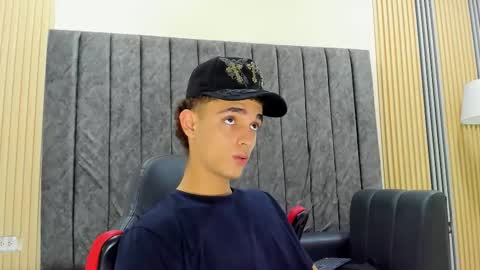 nathan_shimmer online show from January 11, 10:49 pm