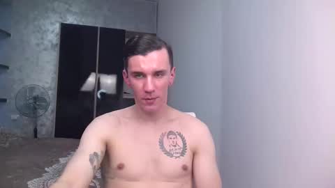 nathann92 online show from December 22, 9:43 pm