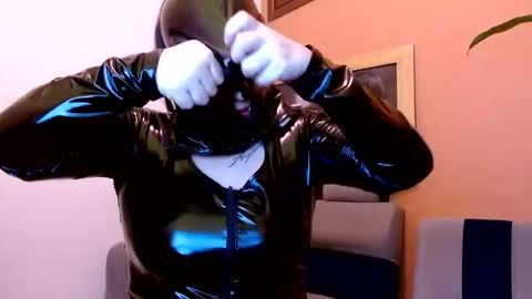 Nathalia online show from March 6, 10:15 pm