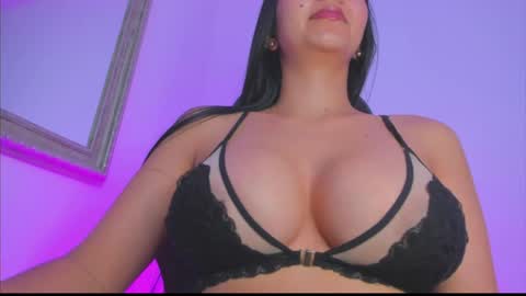 Nathyy online show from April 19, 6:10 pm