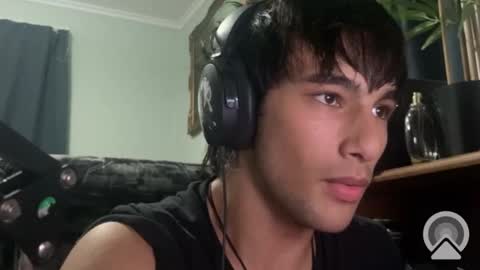 native_boy2 online show from February 11, 5:26 am