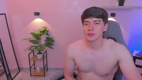 Nathaniel online show from April 15, 9:26 pm