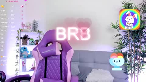 Snapshot of natty_romanof_1 chatting on January 23, 6:35 pm natty online show from January 23, 6:35 pm