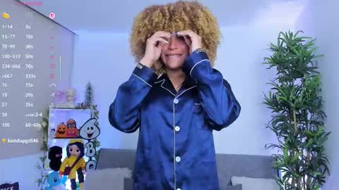 Snapshot of natty_romanof_1 chatting on September 24, 10:55 am natty online show from September 24, 10:55 am