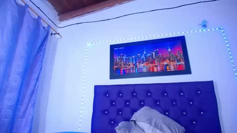  Annie  online show from March 7, 6:13 am