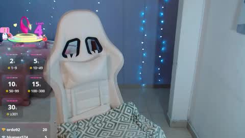 Natalia online show from December 16, 1:02 am