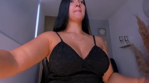 Naty Ferrer online show from October 2, 11:20 am