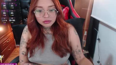 Snapshot of natykors_m_ chatting on October 22, 11:28 pm Sofia IG Natykors08 online show from October 22, 11:28 pm