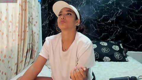 Natzu online show from May 4, 10:05 pm