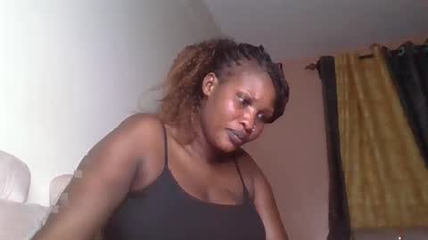 naughty8779 online show from September 17, 10:46 pm