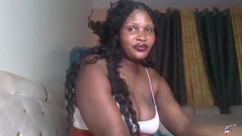 naughty8779 online show from January 12, 7:32 pm