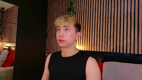 Christopher  Chris online show from March 6, 12:09 pm