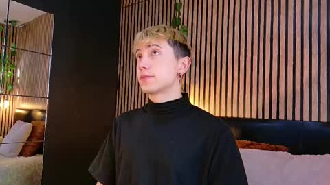 Christopher  Chris online show from March 10, 12:38 pm