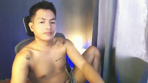 naughty_angelo online show from May 22, 2:51 am