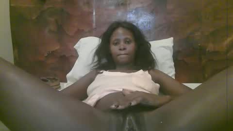 alisha online show from April 12, 11:25 am