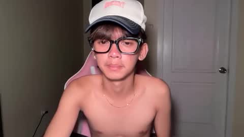 naughty kean online show from May 30, 5:44 pm