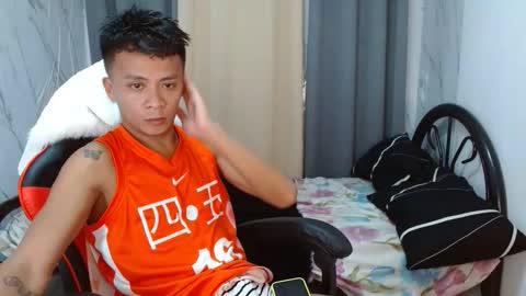 Kirk online show from April 16, 10:48 am