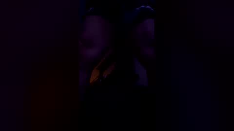 naughtybone online show from April 25, 3:30 am