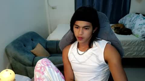 Loue online show from July 27, 2:25 pm