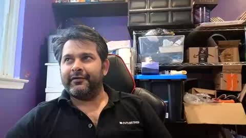 sakhtlaundaz online show from January 5, 5:49 pm