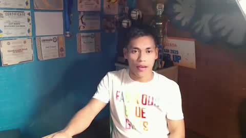 naughtyfuck_boy online show from October 17, 11:36 am