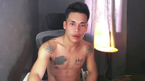 naughtyfuck_boy online show from July 19, 2:36 am