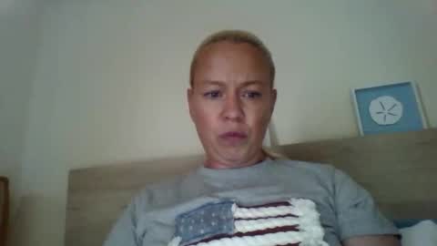 naughtyjennyblondeuk online show from April 20, 6:11 pm