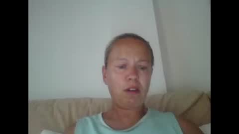 naughtyjennyblondeuk online show from May 31, 6:09 pm
