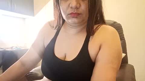 nishi online show from April 2, 11:22 pm