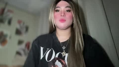 Snapshot of naughtyrosecum chatting on February 6, 6:46 pm Rose Wilson online show from February 6, 6:46 pm