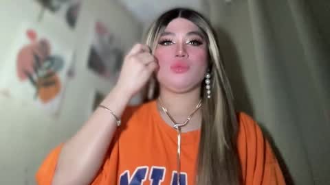 Snapshot of naughtyrosecum chatting on March 3, 4:47 am Rose Wilson online show from March 3, 4:47 am