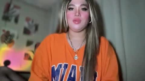 Snapshot of naughtyrosecum chatting on February 22, 11:46 am Rose Wilson online show from February 22, 11:46 am