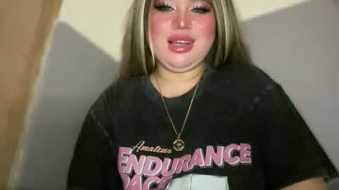 Rose Wilson online show from November 18, 4:10 pm